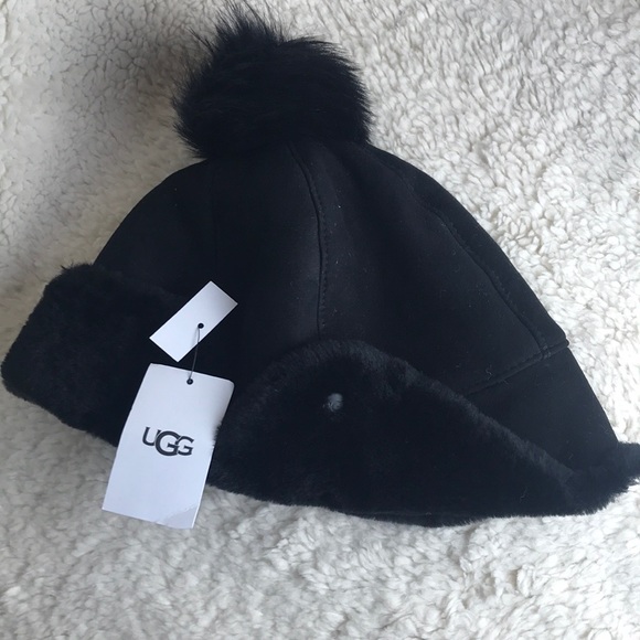 Ugg Up Flap Hat - Picture 2 of 6